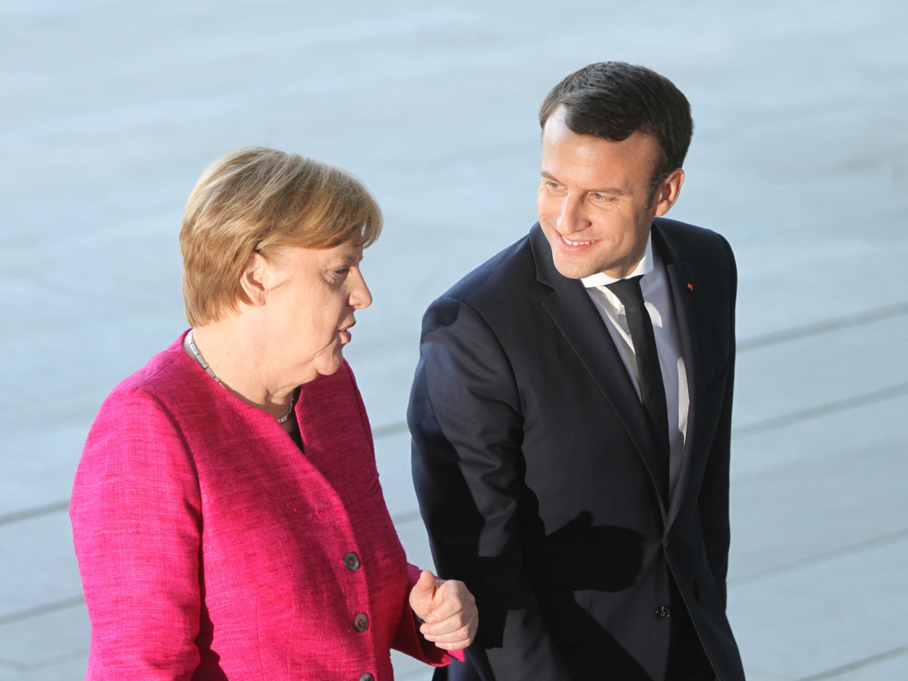 Merkel Will Mit Macron Weiteren Plan F R Afghanistan Beraten