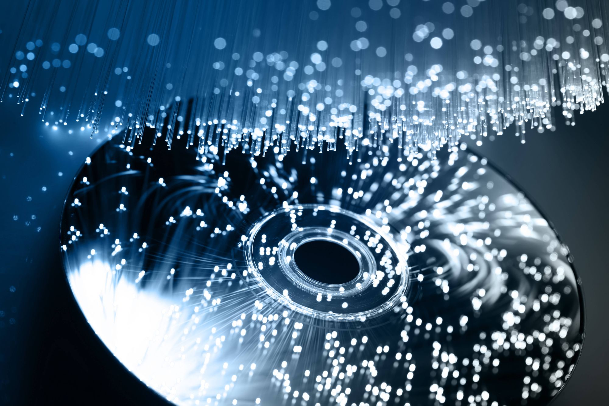 M-Disc: Datenbewahrung auf Optischen Medien für Generationen